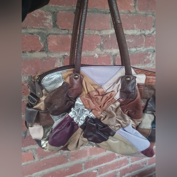 Vintage Leather Handbag - Picture 2 of 5